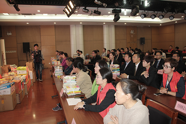 China Coal Group Is Invited To Participate In The Donation Ceremony Of Jining City Women’S Federation’S “Emotional Yingjisha Book For Growth”